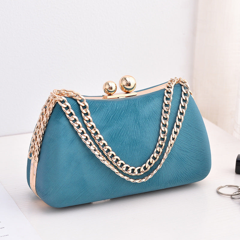 Elegant Chain Clutch Bag